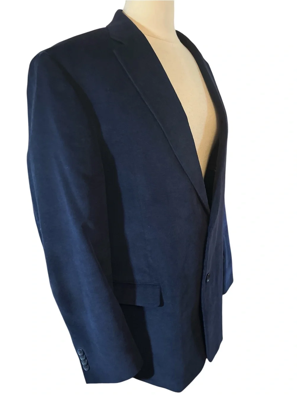 Tommy Hilfiger Navy Corduroy Sport Coat Two-button front w/notch lapel Size 44R